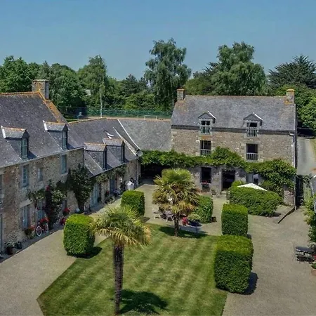 Le Pigeonnier, The In The Grounds Saint-Helen